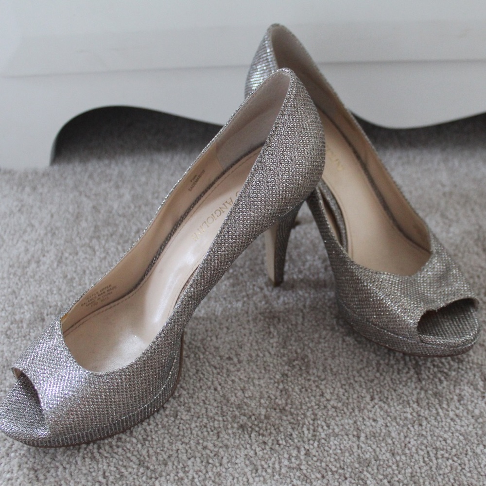 Enzo Angiolini Shimmery Pumps